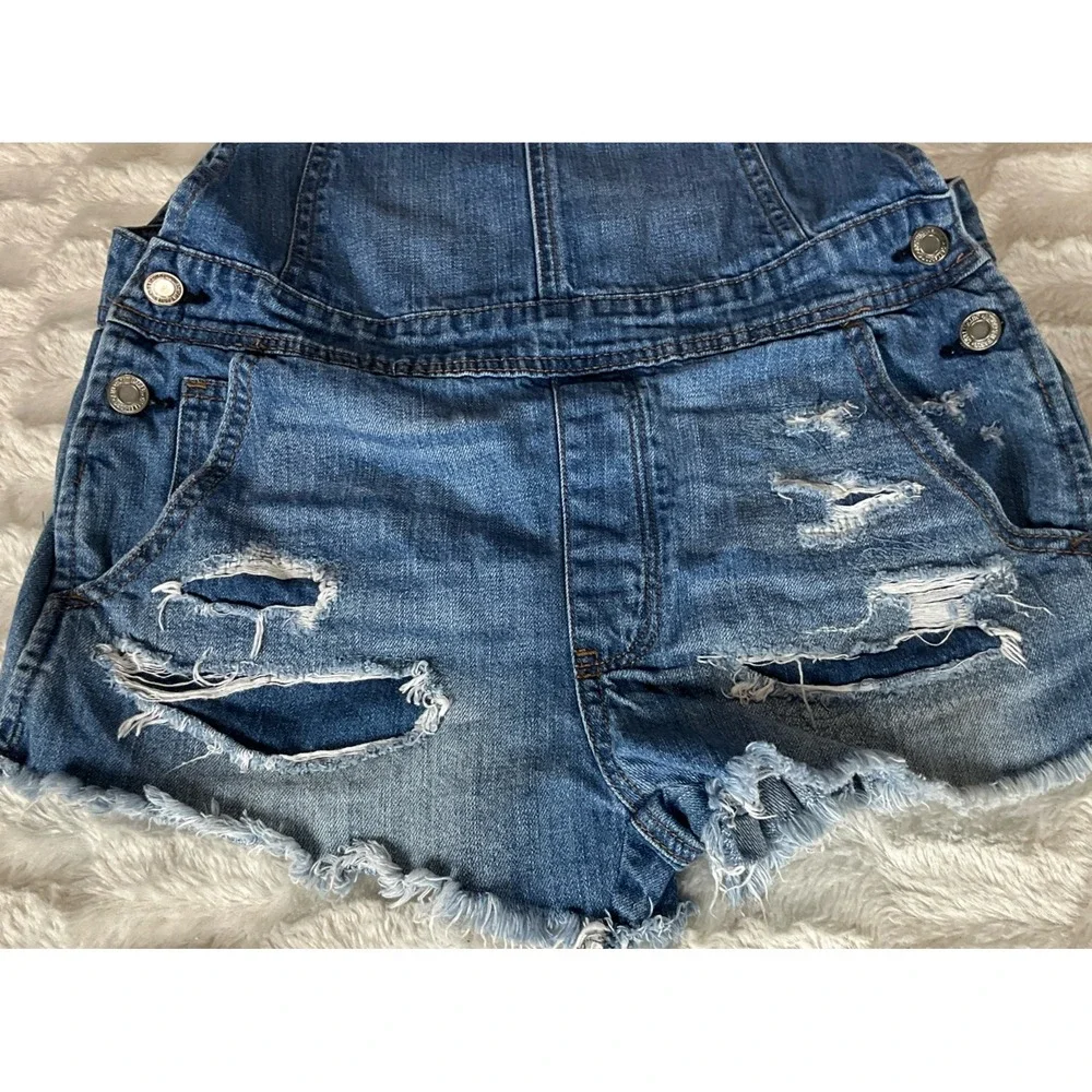 American‎ Eagle Women's Size XS Denim  Short Alls Overalls Distressed Raw Hem